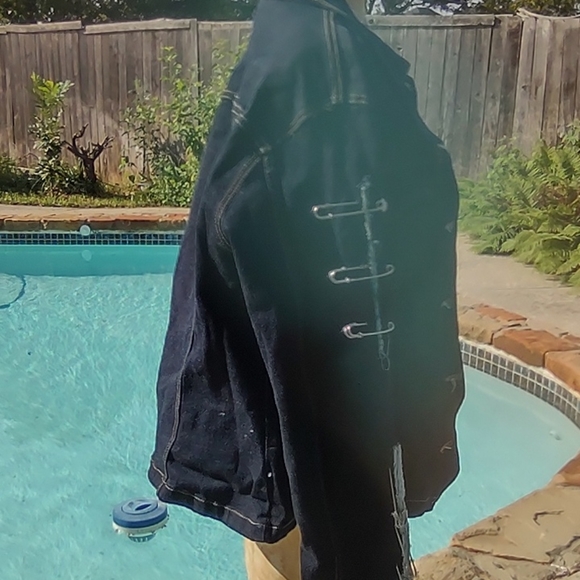 Gothic Jean jacket Halloween - Picture 1 of 9